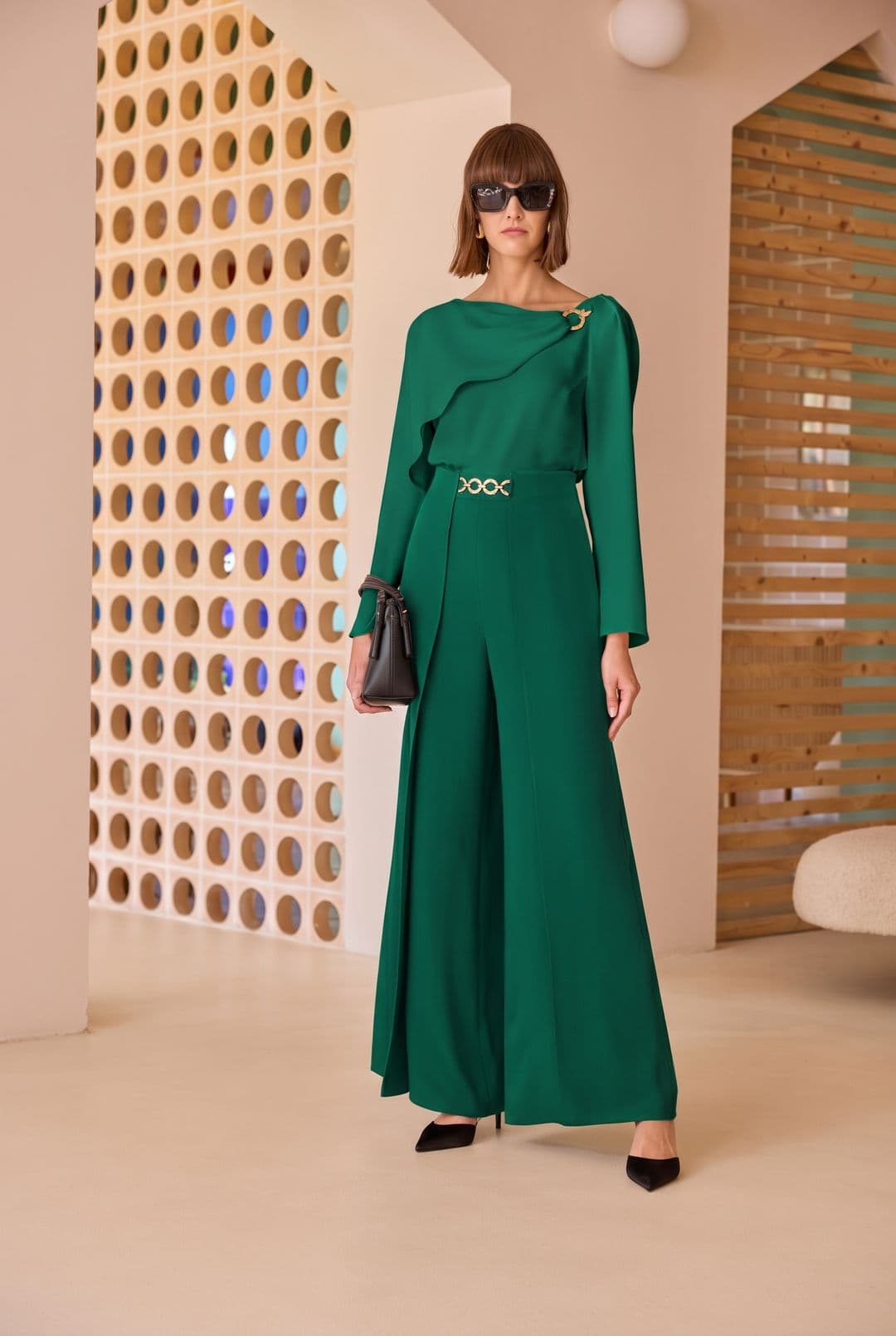 Conjunto Blusa y Pantalón (1/3)